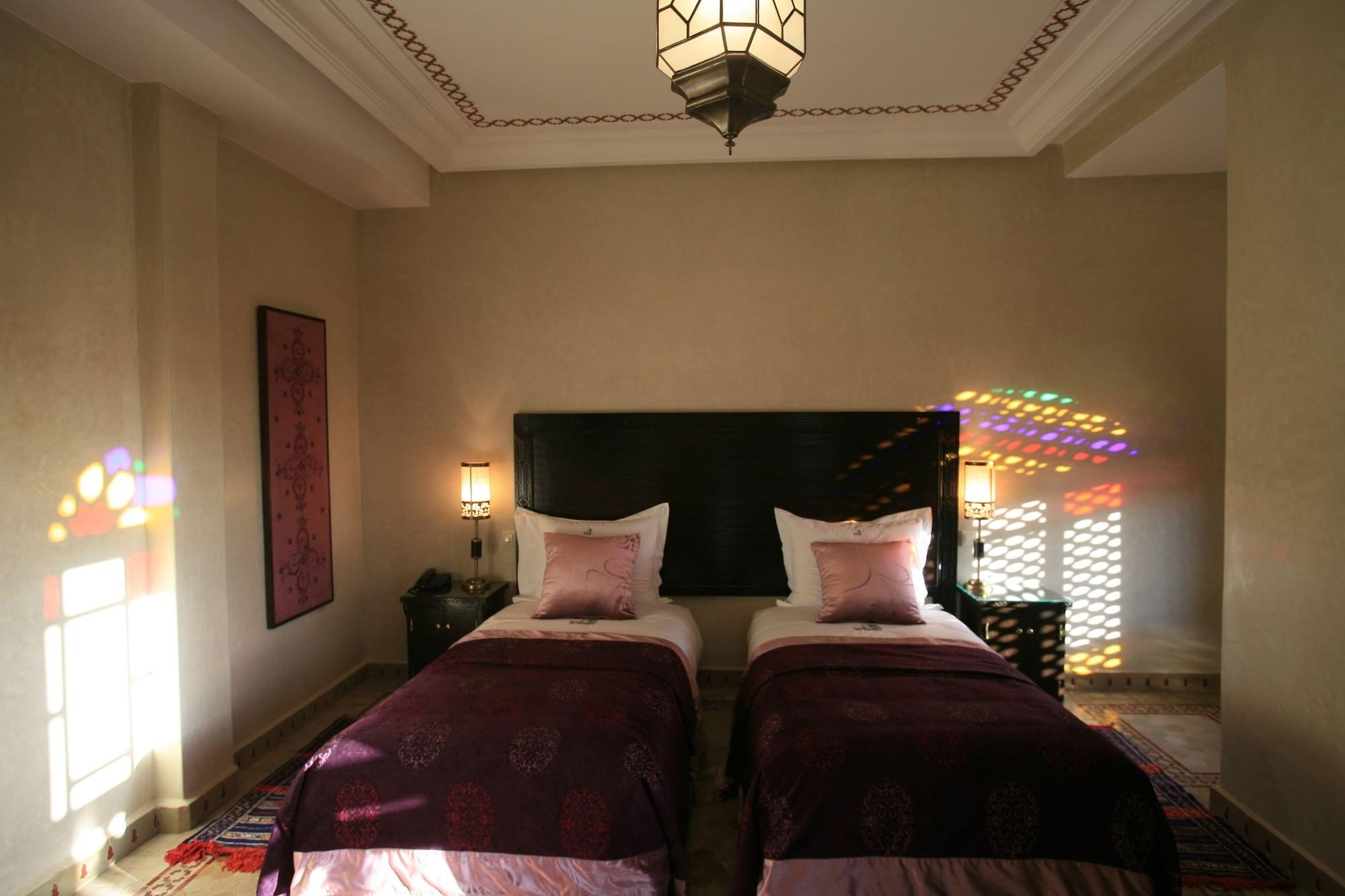 Al Fassia Aguedal Hotel Marrakesh Buitenkant foto