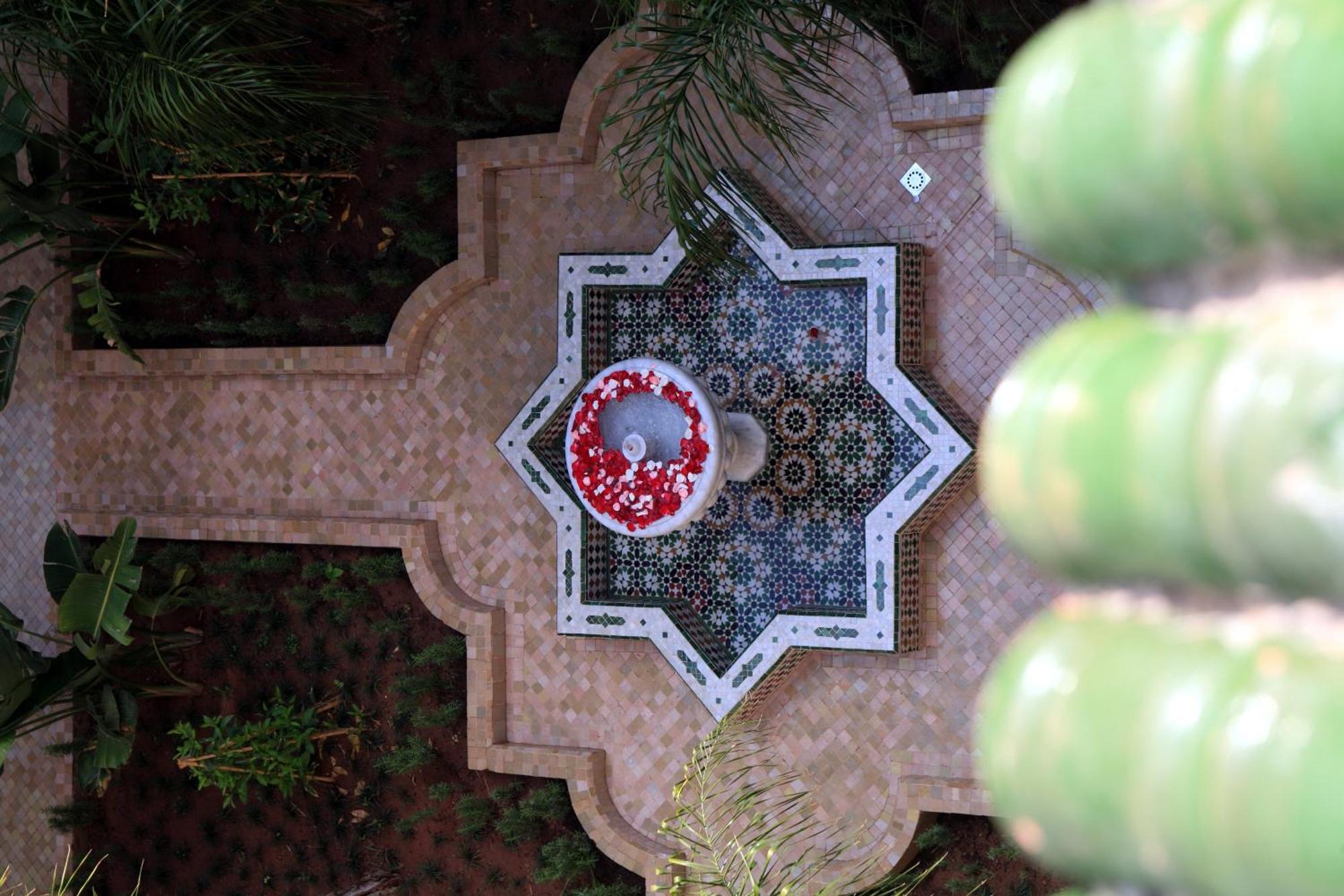 Al Fassia Aguedal Hotel Marrakesh Buitenkant foto