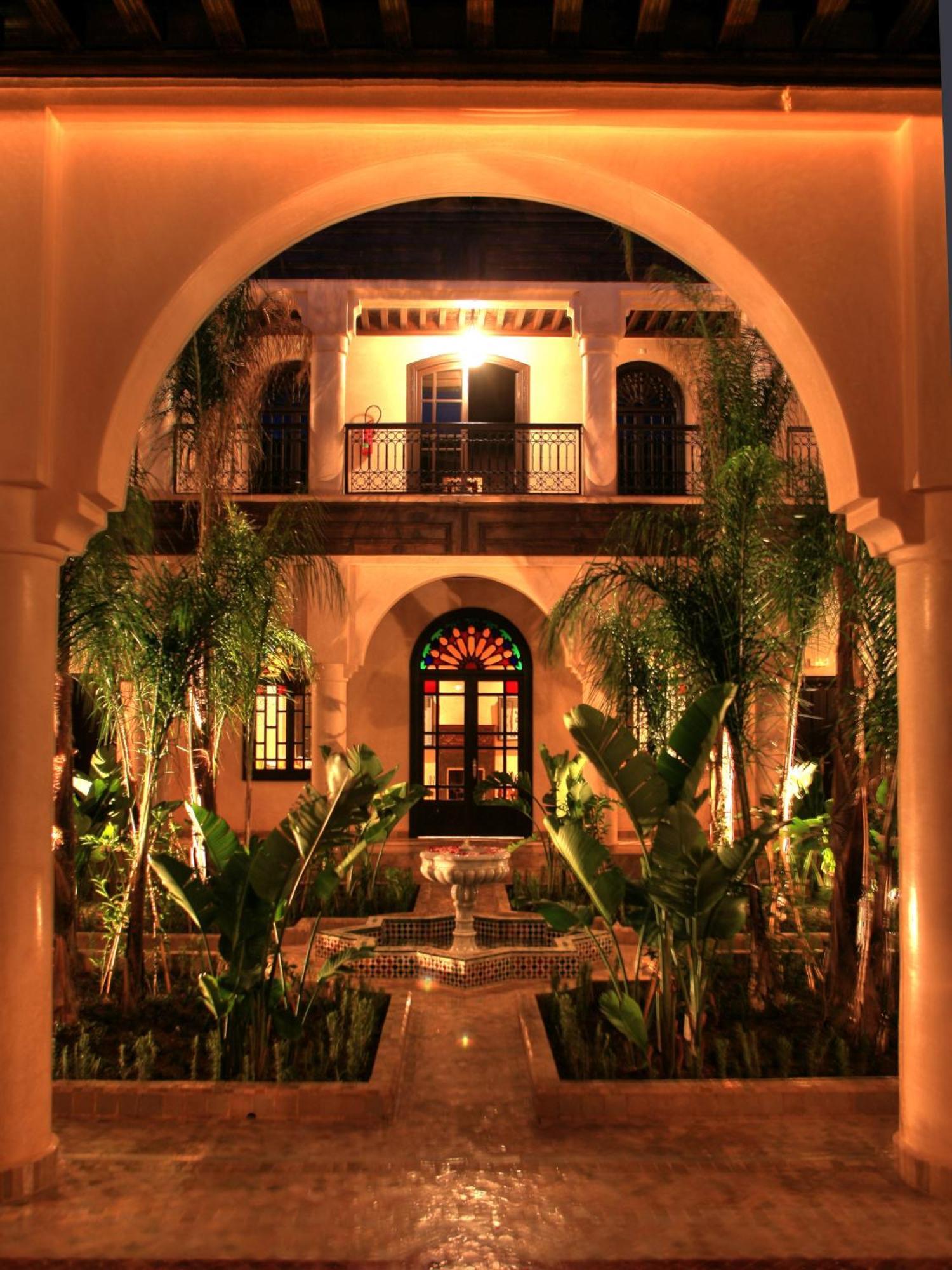 Al Fassia Aguedal Hotel Marrakesh Buitenkant foto
